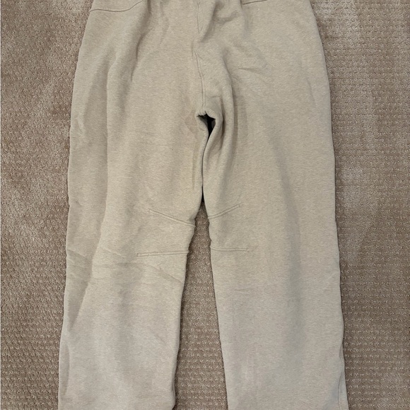 lululemon athletica Beige Casual Sweatpants - Picture 2 of 2